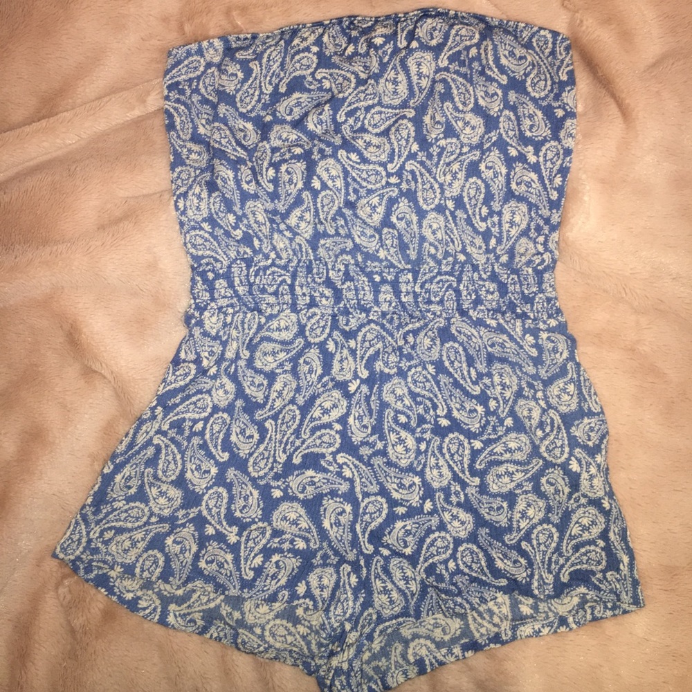 Forever 21 strapless romper NWOT